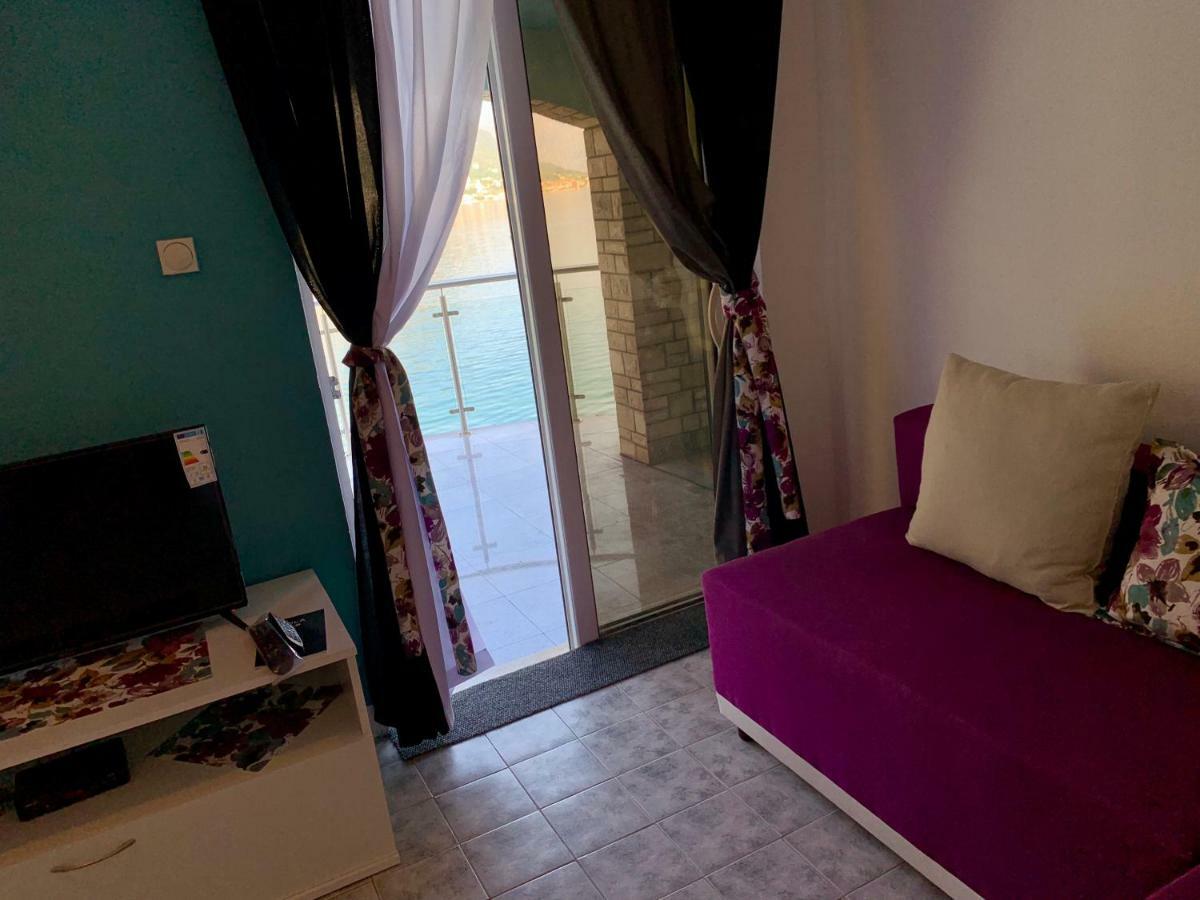Apartmani Maxim كوتور المظهر الخارجي الصورة